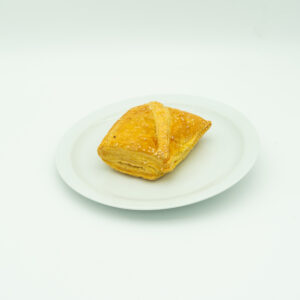 Empanada chilena de queso